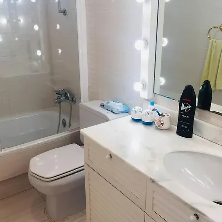 فيلة Estilo Californiano Con Piscina Roda de Bará